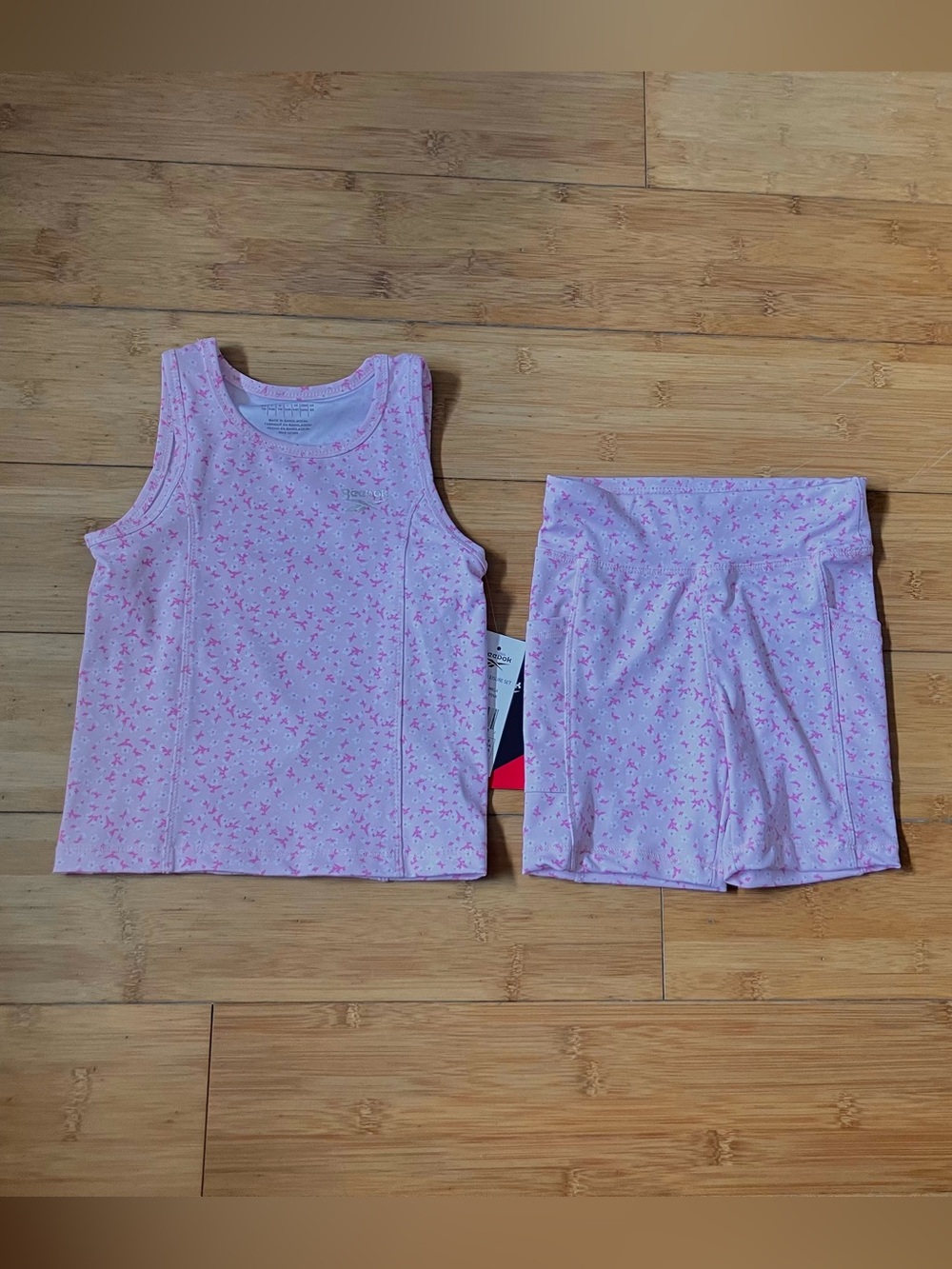 NWT Girls Size 5-6 Reebok Actives Pink Print Outfit - Tank Top & Shorts Set